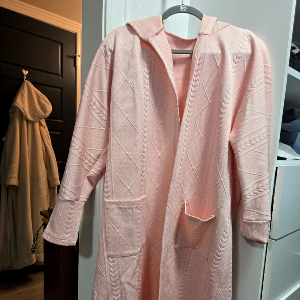 Really Cute Light Weight Jacket - image 1